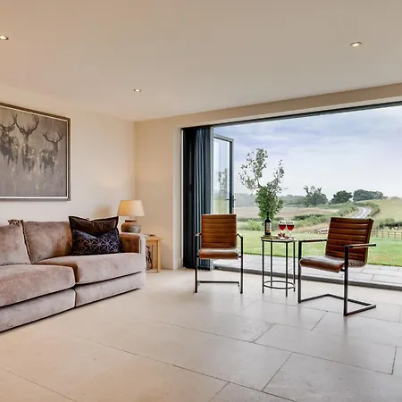 4 Bed In Bedale 80704 * Finghall