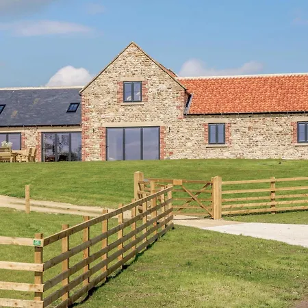 4 Bed In Bedale 80704 *